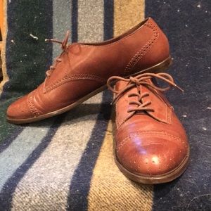 Nine West Ltd Edition Cognac Brown Oxford Brogues